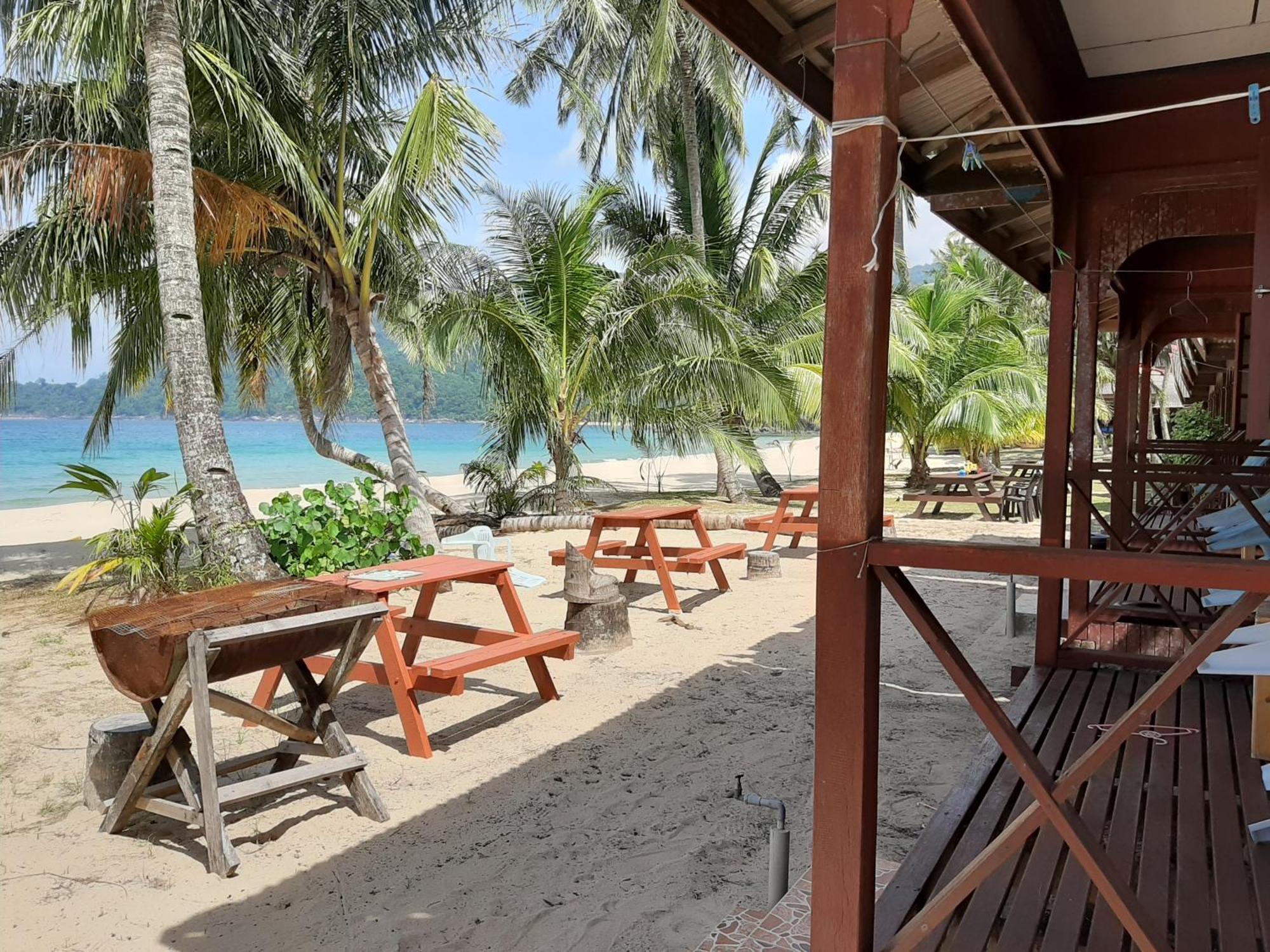 Permai Chalet Tioman Kampong Juara Екстериор снимка